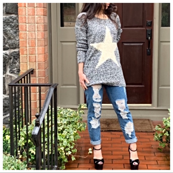 ✨LAST ONE ✨PARIS✨ Star sweater - Picture 7 of 7